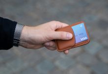 多张信用卡逾期，先还哪一张最不容易被起诉？避坑指南来了-汇邦管家